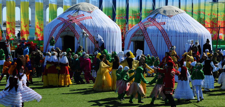 НАУРЫЗ ЖЫРЛАРЫ