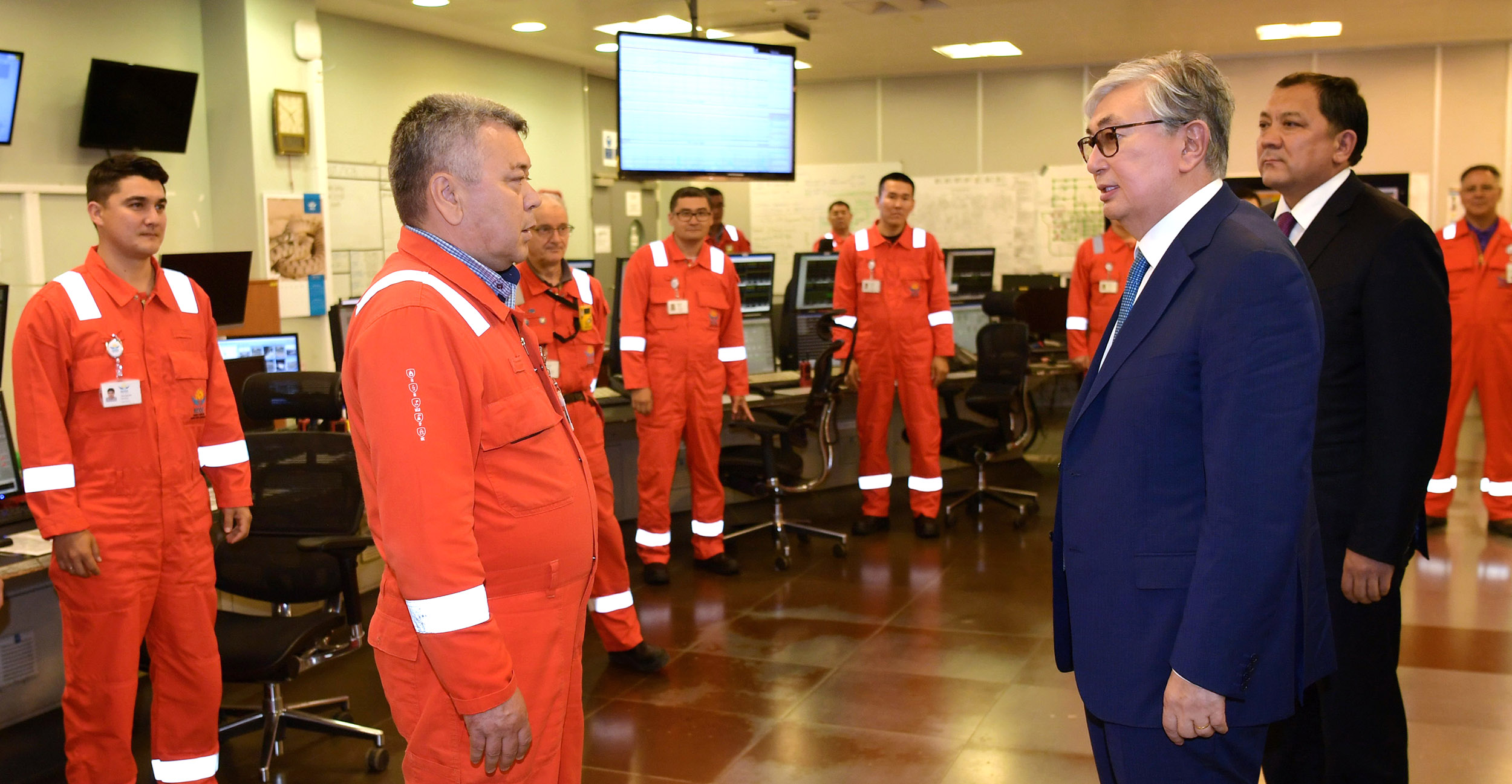 Қазақстан Президенті Қасым-Жомарт Тоқаев «Болашақ» мұнай және газ өңдеу зауытына барды