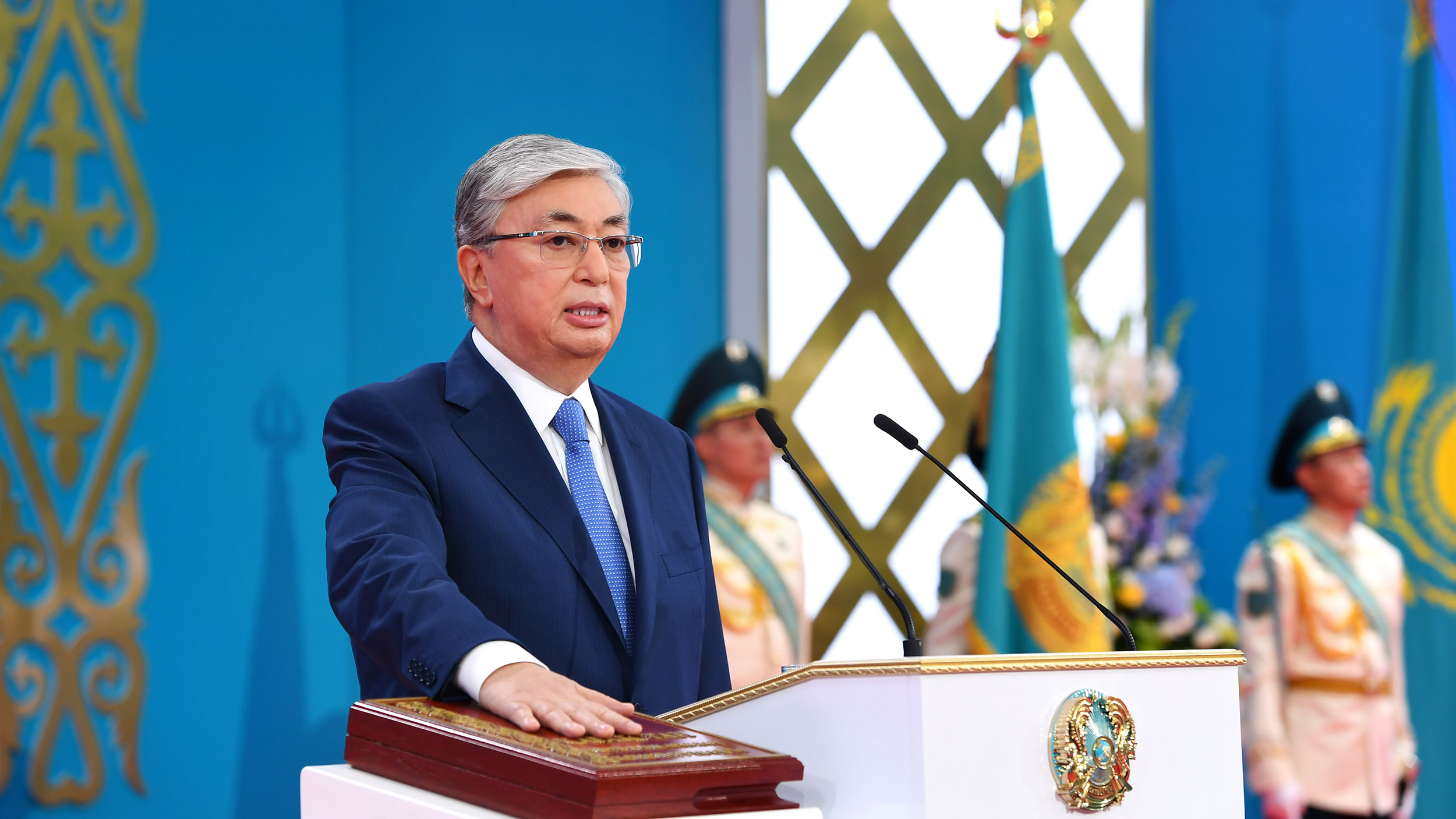 Тоқаев: Халықты толғандырып отырған басты мәселе – табыс көлемінің азаюы