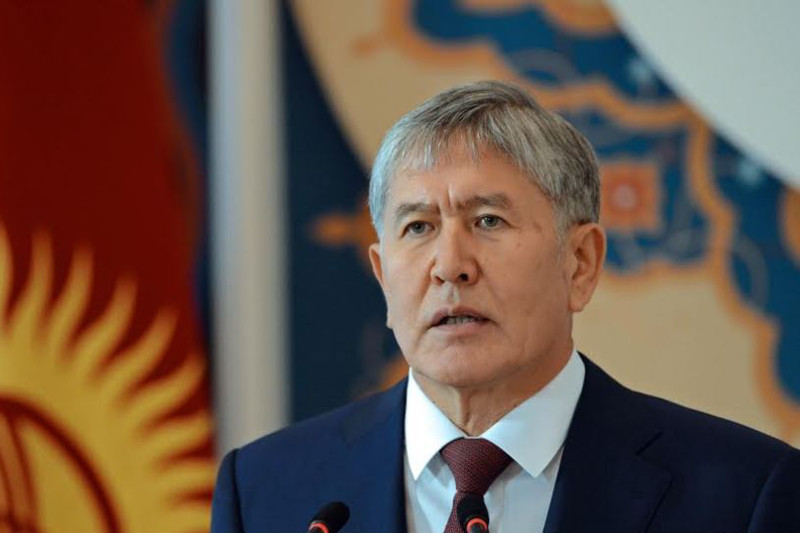 Қырғыз депутаттары Алмазбек Атамбаевқа бірқатар айып тақты