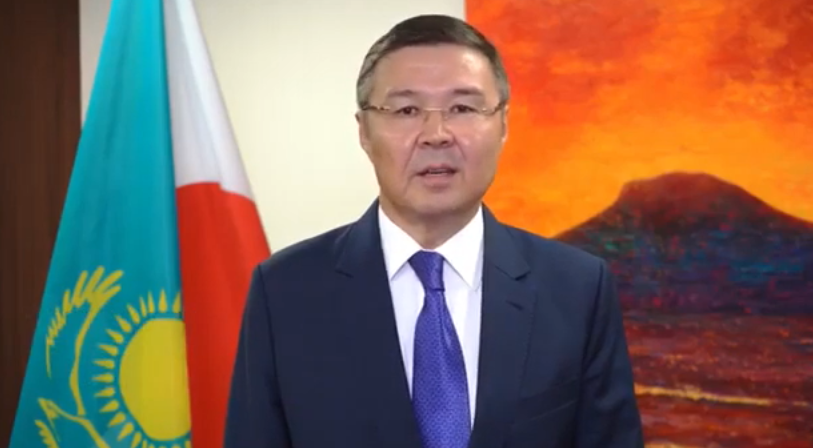 Қазақстанның Жапониядағы елшісі Абайдың өлеңін қазақ және жапон тілдерінде оқыды (видео)