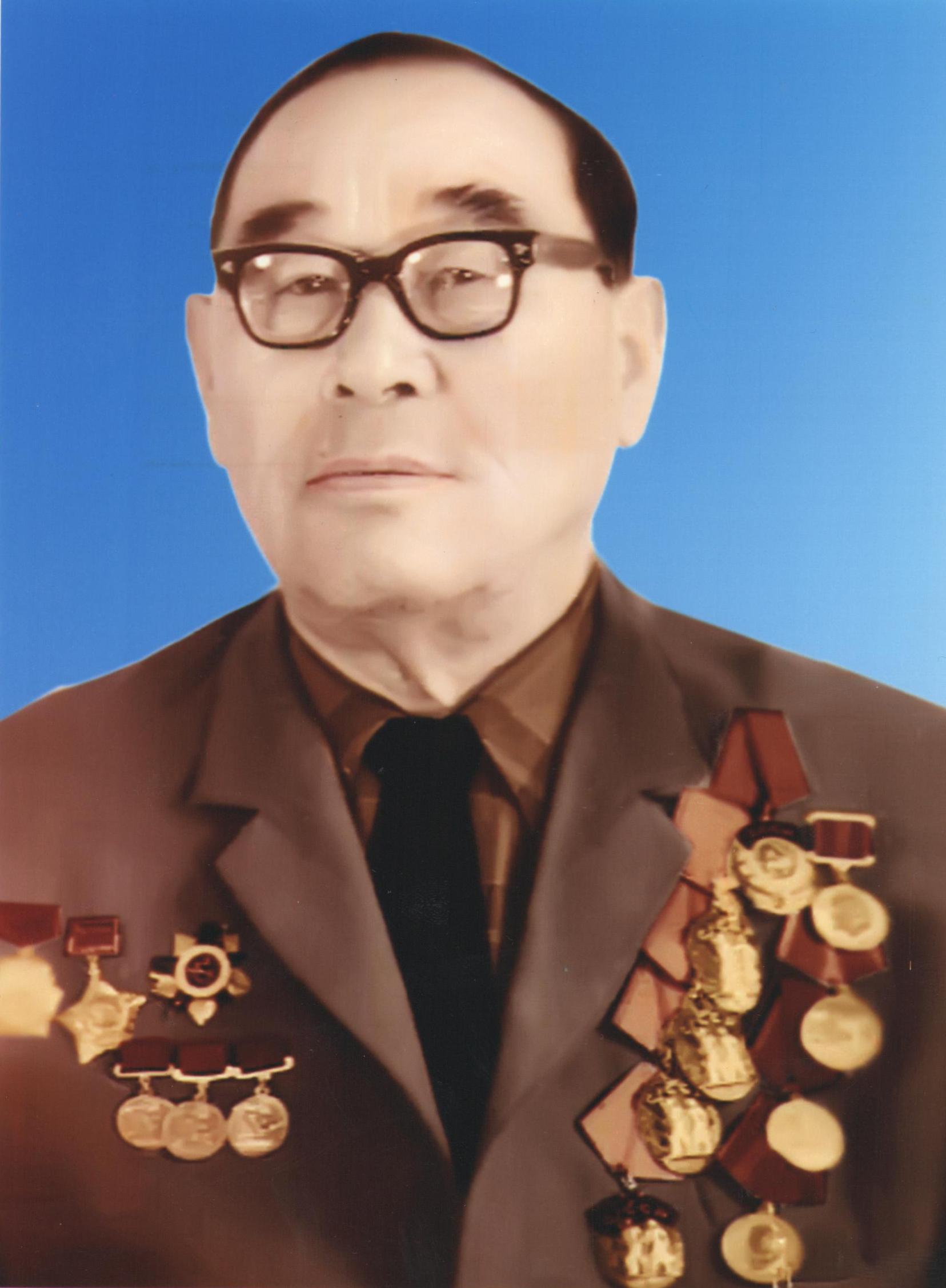 Танылмай келген тау тұлға