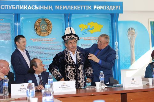 Кітап безендіру ісінің үздігі