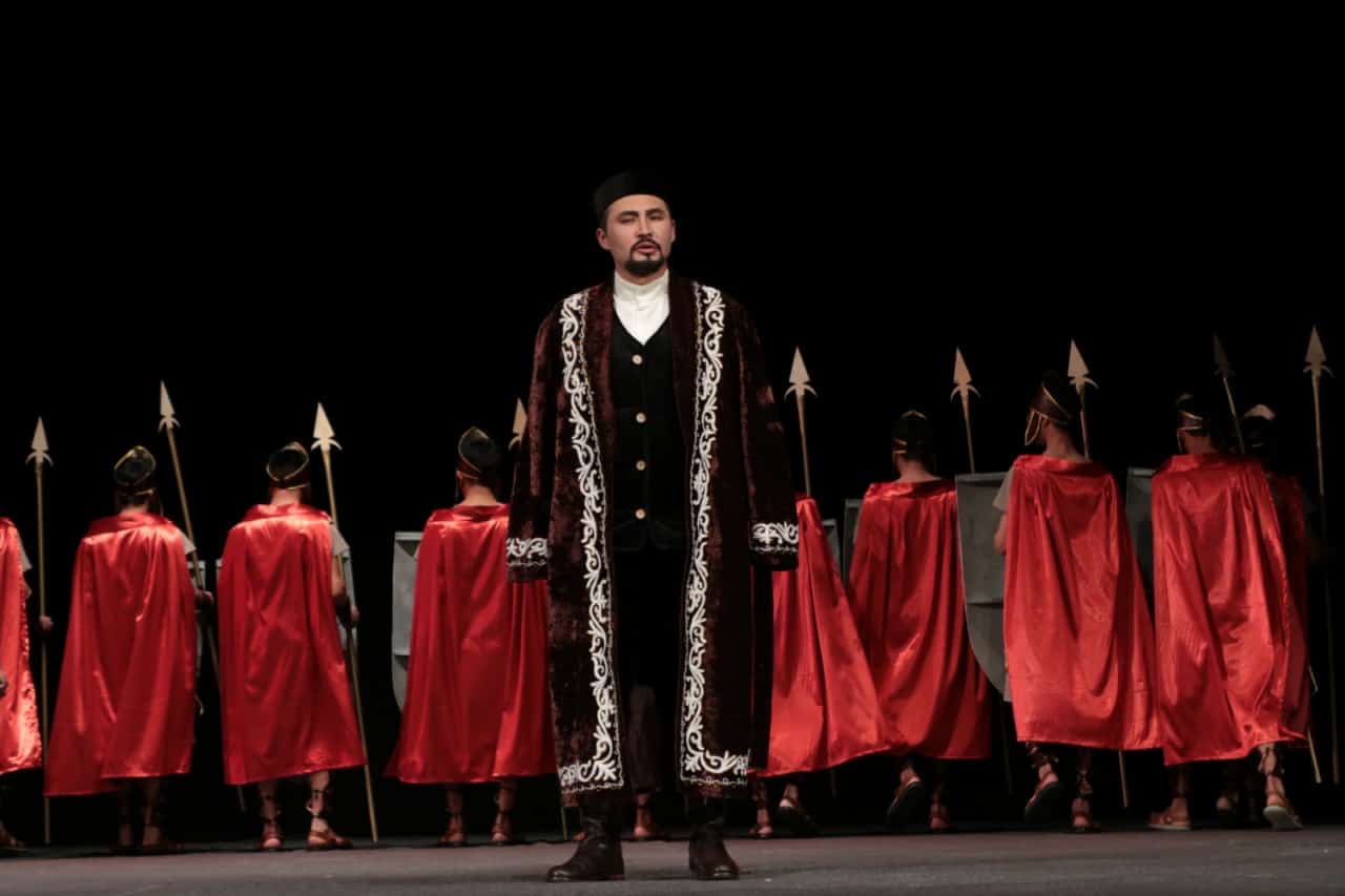 "ҚАРАДАЛА" ТЕАТРЫНЫҢ ТҰСАУЫ КЕСІЛДІ