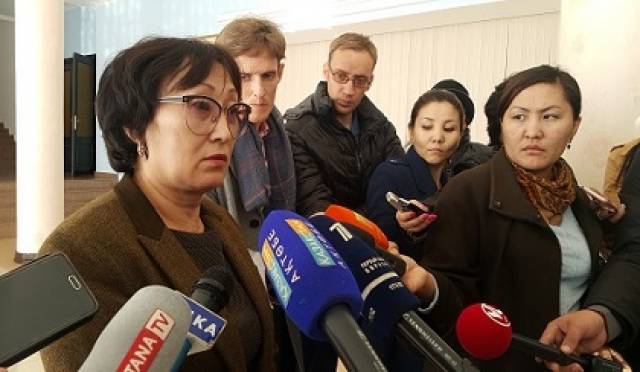 Атышулы Сара Нұрқатованың келіні де лауазымды қызметке даладан келмегенін айтып, ақталуда